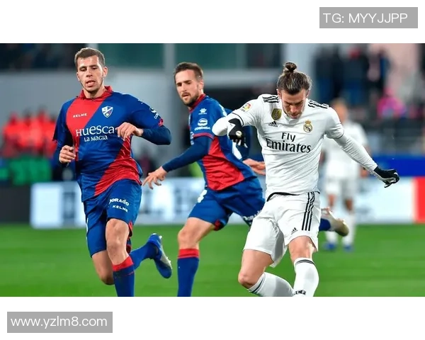 皇马击败马竞登顶西甲积分榜，C罗表现出色，荣耀再现